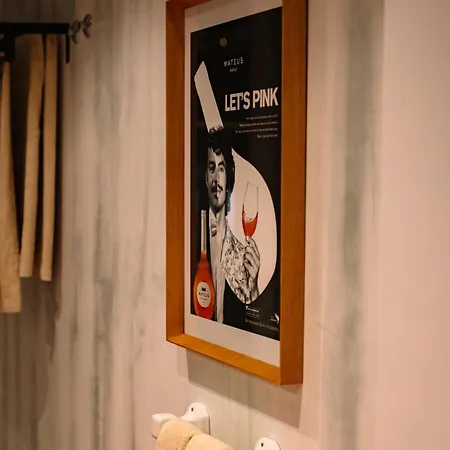 Independente Bica Отель 4*