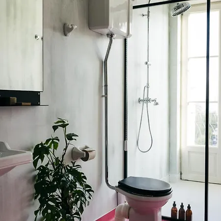 Independente Bica 4*